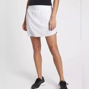 Athleta Run With It 16” Activewear Skort M White